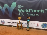 Trofeje pre víťazov v Prešove